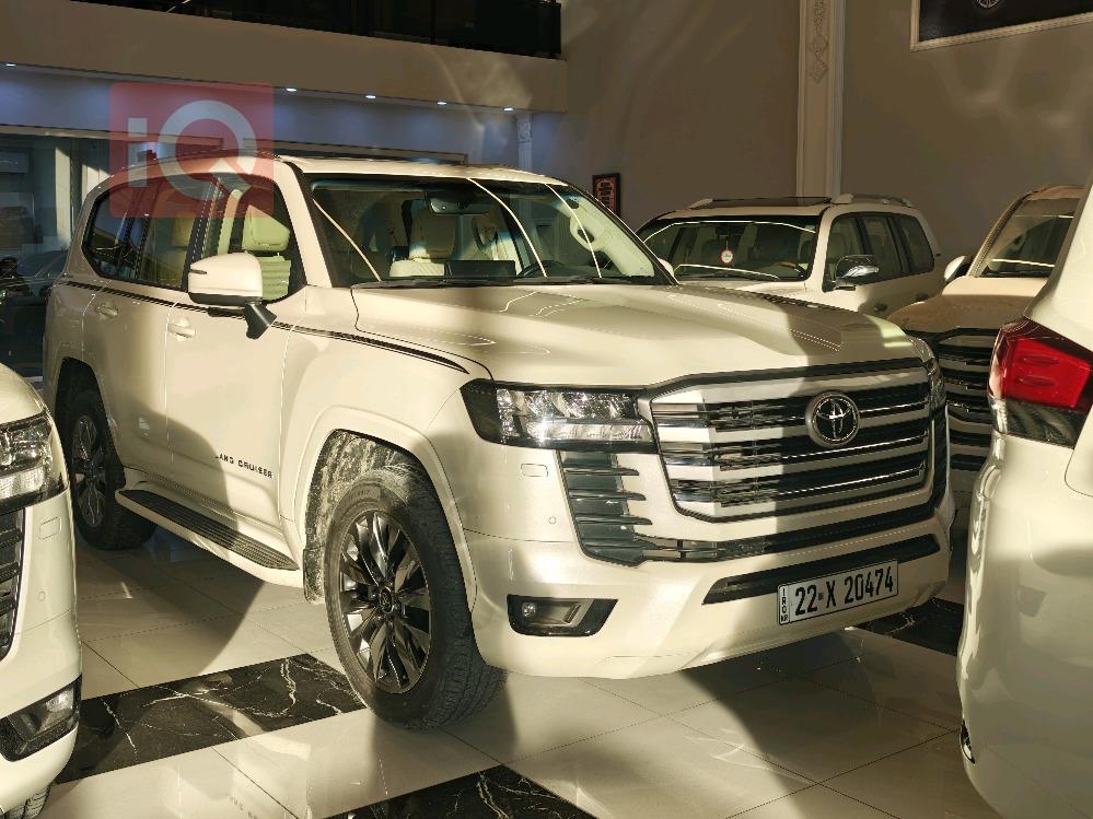 تويوتا لاندكروزر